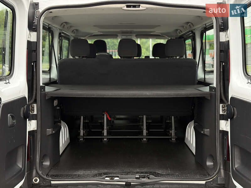 Мінівен Renault Trafic 2015 в Радивиліві