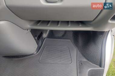 Грузовой фургон Renault Trafic 2013 в 