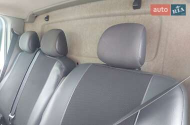 Грузовой фургон Renault Trafic 2013 в 