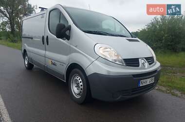Грузовой фургон Renault Trafic 2013 в 