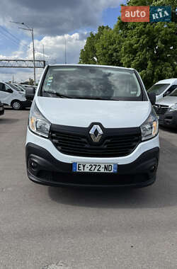 Грузопассажирский фургон Renault Trafic 2018 в 