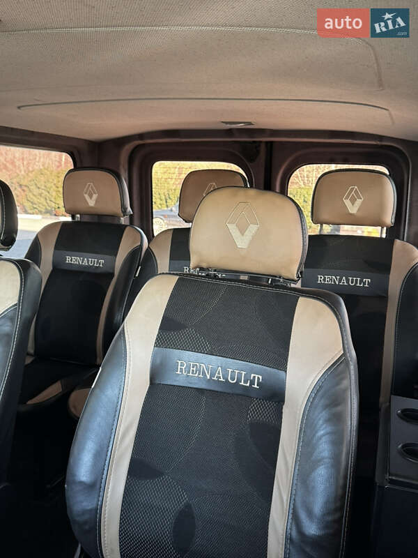 Минивэн Renault Trafic 2008 в Черновцах