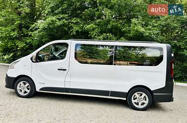 Мінівен Renault Trafic 2016 в 