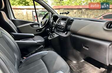 Мінівен Renault Trafic 2016 в 