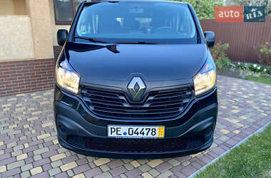 Мінівен Renault Trafic 2016 в 
