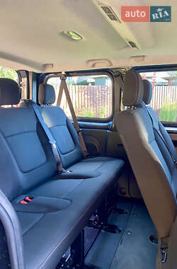 Мінівен Renault Trafic 2016 в 