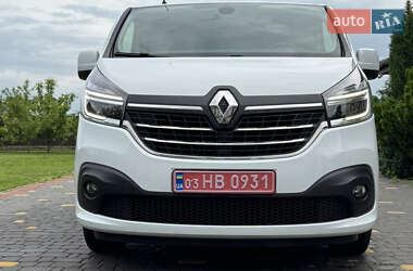 Грузовой фургон Renault Trafic 2021 в 
