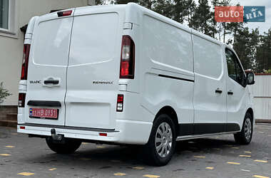 Грузовой фургон Renault Trafic 2021 в 