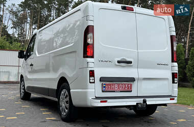 Грузовой фургон Renault Trafic 2021 в 