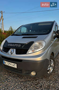 Минивэн Renault Trafic 2012 в Яворове