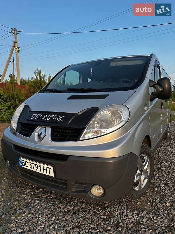 Renault Trafic 2012