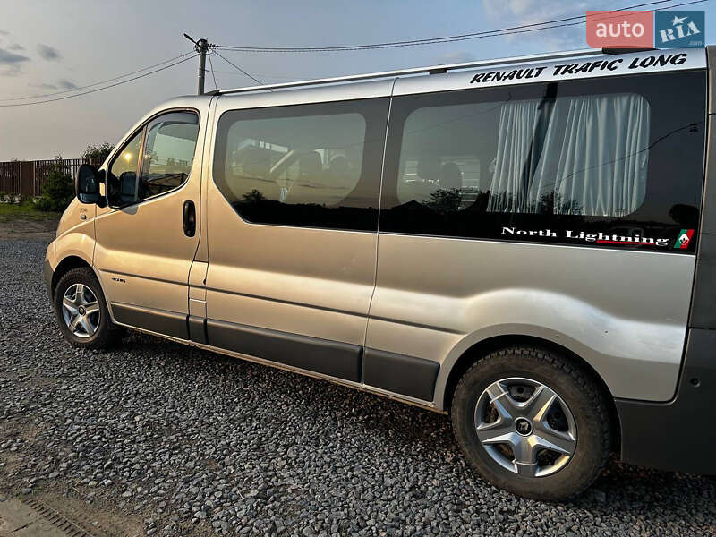 Минивэн Renault Trafic 2012 в Яворове