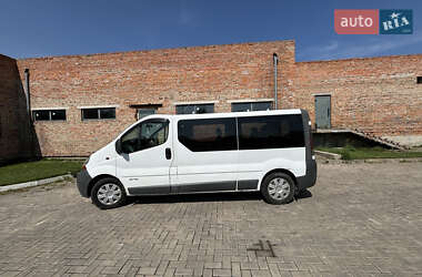 Минивэн Renault Trafic 2005 в 