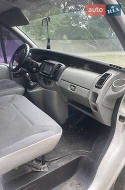 Мінівен Renault Trafic 2007 в Дніпрі
