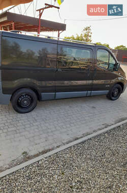Минивэн Renault Trafic 2007 в 