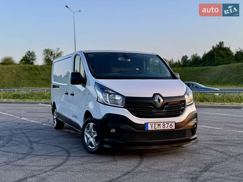 Грузовой фургон Renault Trafic 2016 в Полтаве