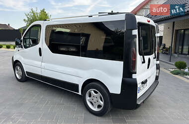 Мінівен Renault Trafic 2003 в 