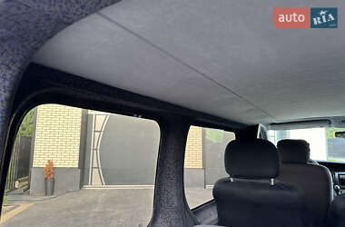 Мінівен Renault Trafic 2003 в 