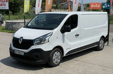 Грузовой фургон Renault Trafic 2016 в 