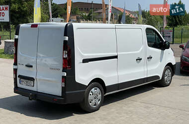 Грузовой фургон Renault Trafic 2016 в 