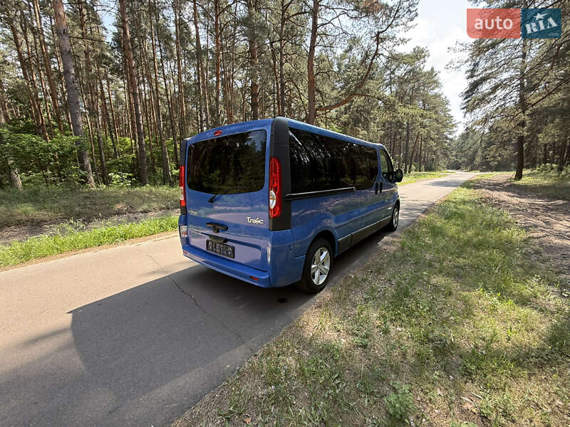 Минивэн Renault Trafic 2014 в Киеве