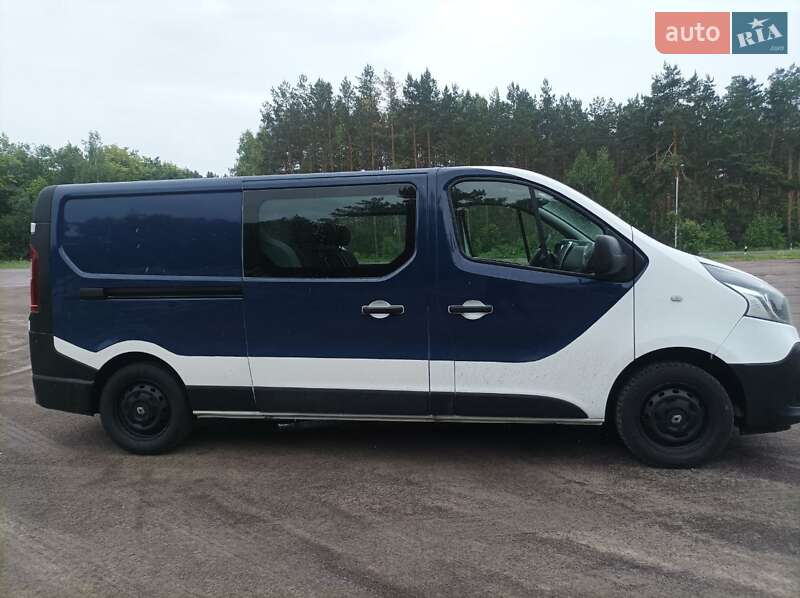 Минивэн Renault Trafic 2017 в Сарнах