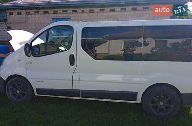 Минивэн Renault Trafic 2009 в 