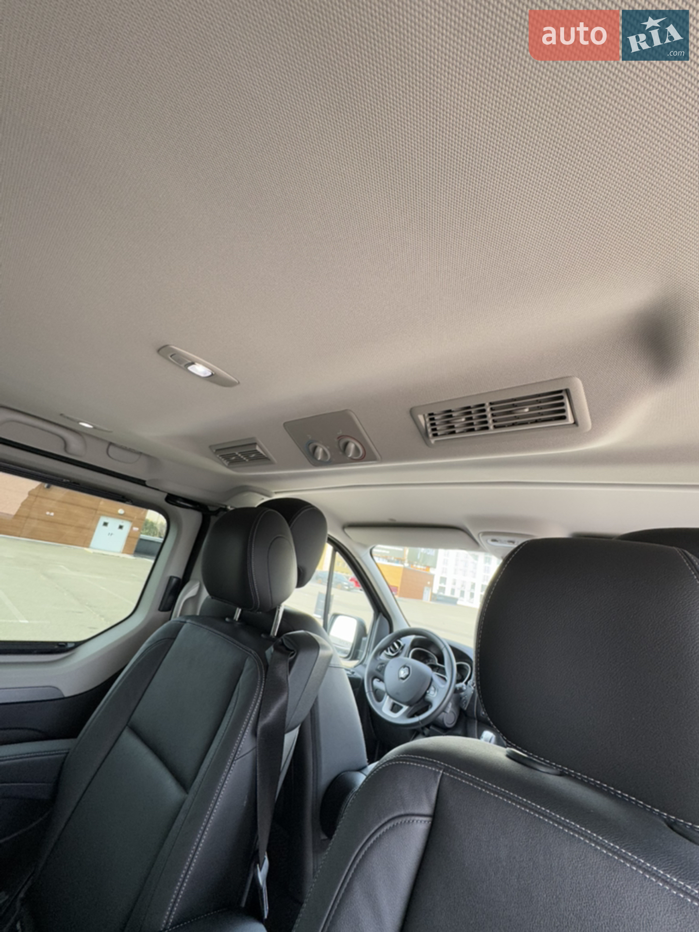 2019 Renault Trafic - мініатюра 33