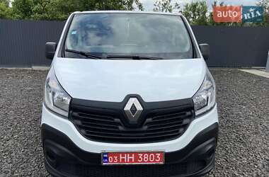 Грузопассажирский фургон Renault Trafic 2015 в 