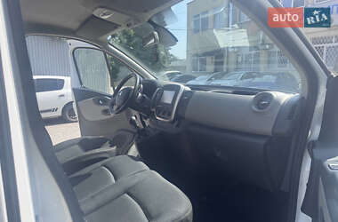 Грузовой фургон Renault Trafic 2017 в 