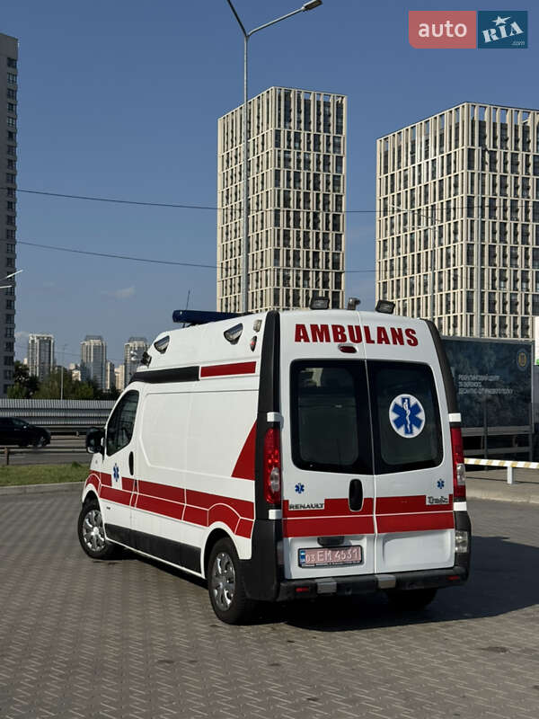 Автомобіль швидкої допомоги Renault Trafic 2013 в Києві