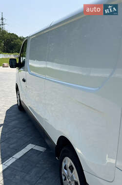 Грузовой фургон Renault Trafic 2022 в 