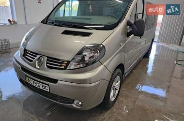 Мінівен Renault Trafic 2008 в Володимирі