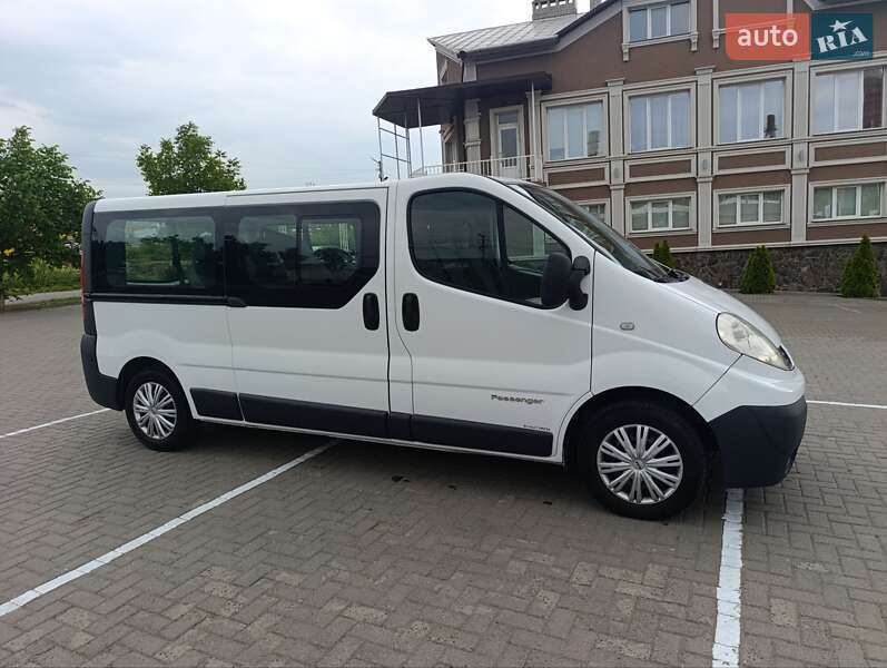 Минивэн Renault Trafic 2010 в Черновцах