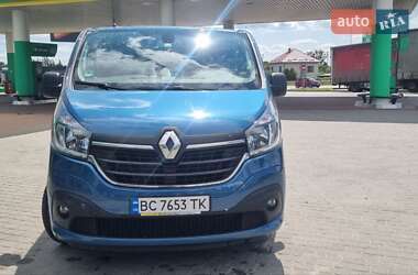 Минивэн Renault Trafic 2020 в 