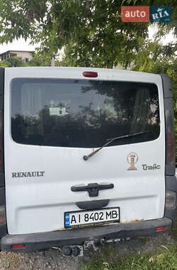 Минивэн Renault Trafic 2002 в Обухове