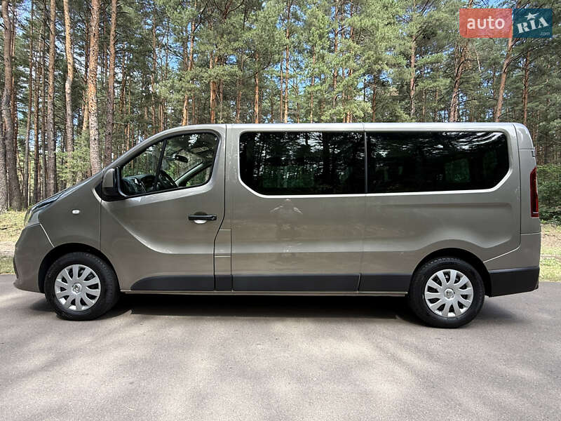 Минивэн Renault Trafic 2018 в Киеве