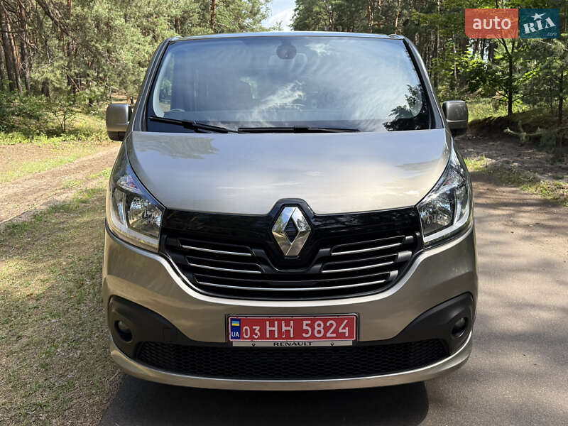 Минивэн Renault Trafic 2018 в Киеве