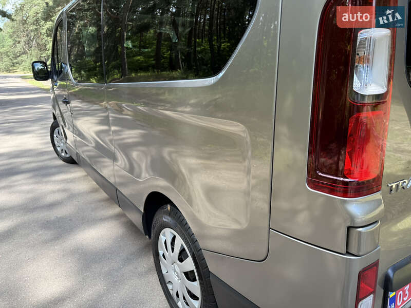 Минивэн Renault Trafic 2018 в Киеве