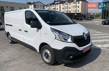 Вантажний фургон Renault Trafic 2018 в Рівному