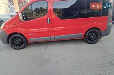 Мінівен Renault Trafic 2004 в 