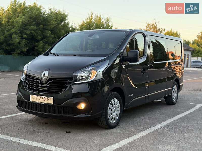 Минивэн Renault Trafic 2017 в Дубно