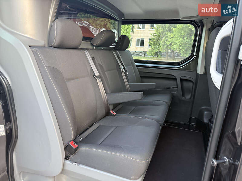 Минивэн Renault Trafic 2017 в Дубно