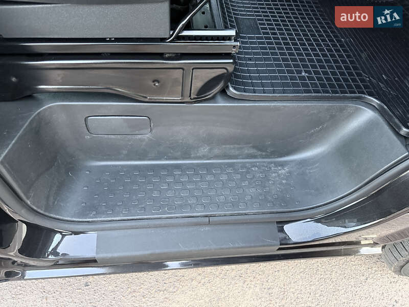 Минивэн Renault Trafic 2017 в Дубно