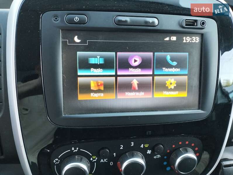 Вантажопасажирський фургон Renault Trafic 2019 в Одесі