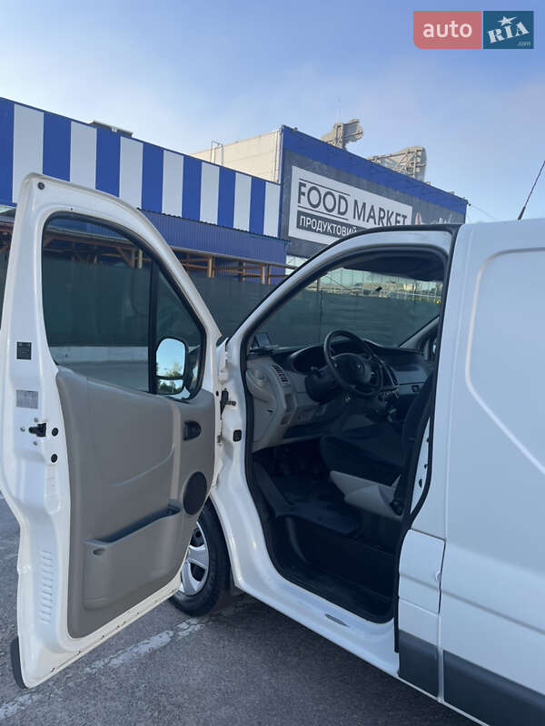 Грузовой фургон Renault Trafic 2014 в Запорожье