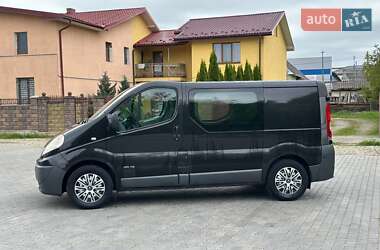 Минивэн Renault Trafic 2007 в 