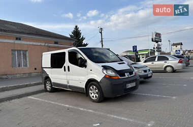 Минивэн Renault Trafic 2003 в Борщеве