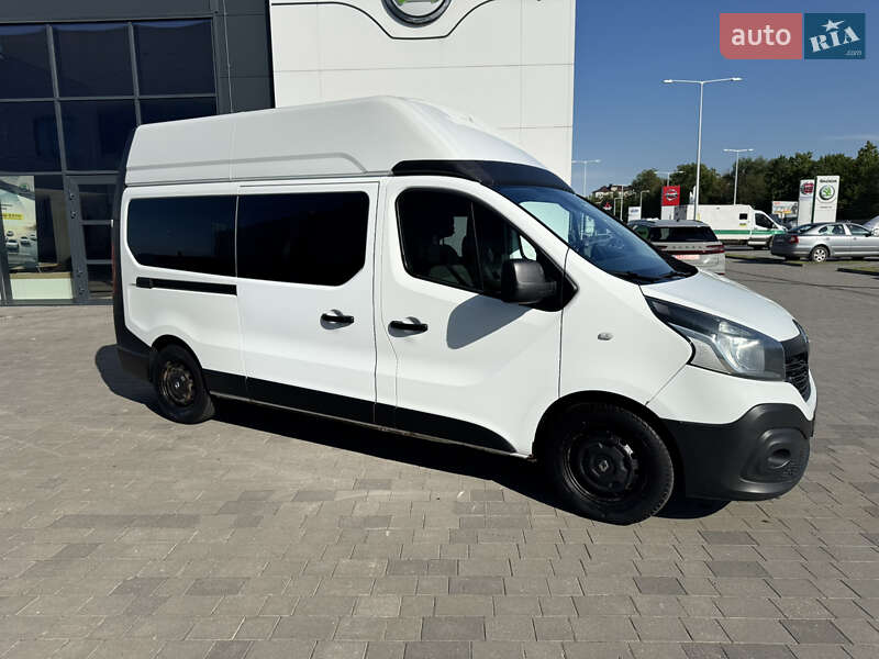 Минивэн Renault Trafic 2016 в Ивано-Франковске