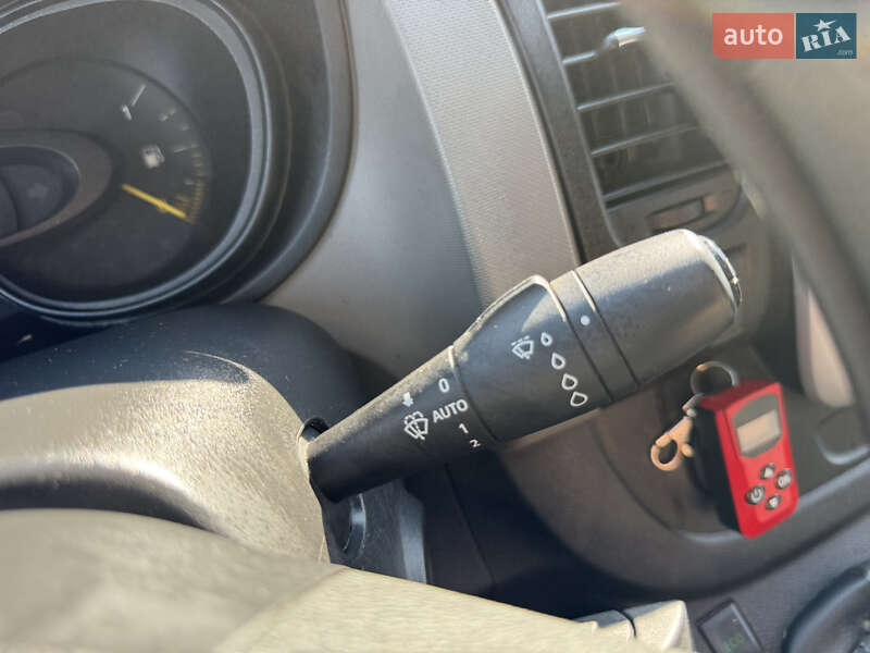 Минивэн Renault Trafic 2016 в Ивано-Франковске